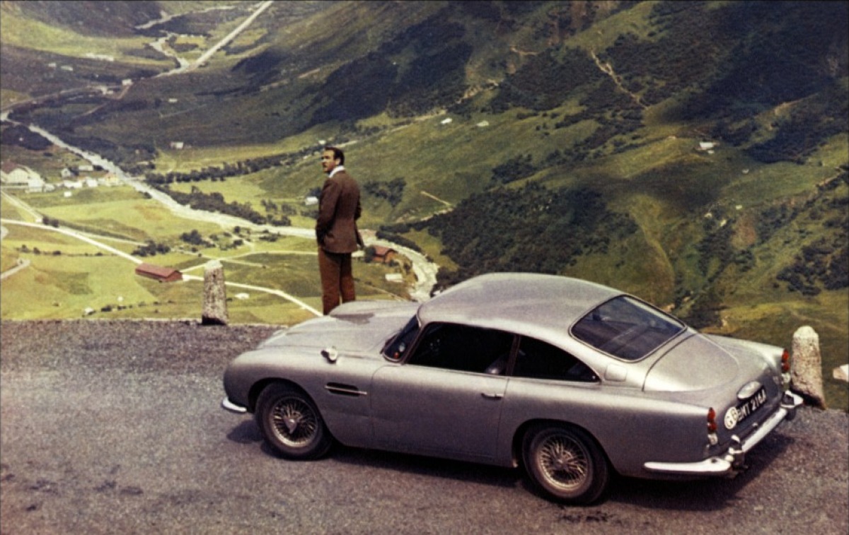 Aston Martin DB5 Bond