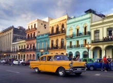 Almendrones cubanos en La Habana